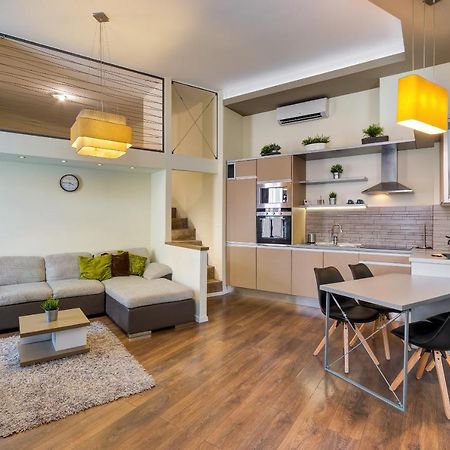 Spacious & Stylish Apartment In Downtown בודפשט מראה חיצוני תמונה
