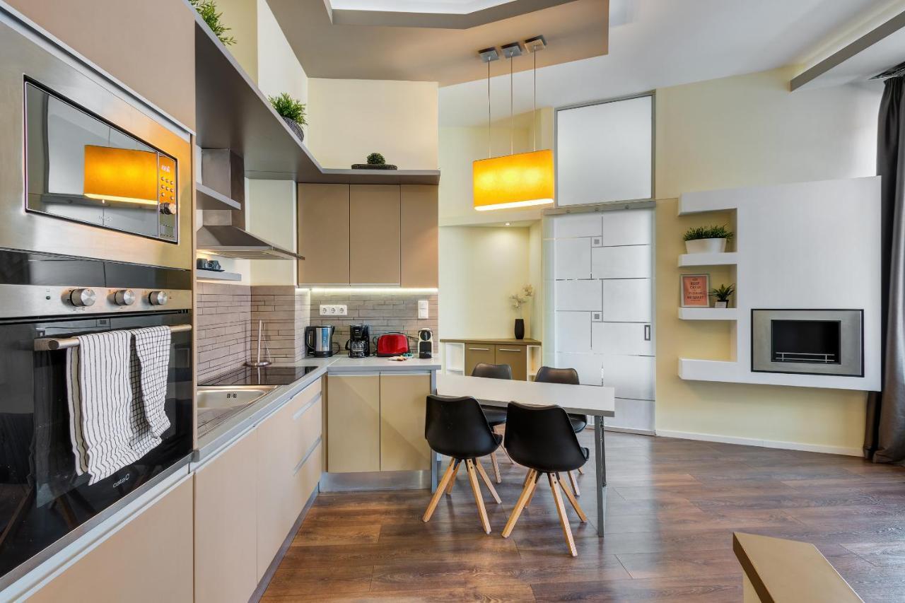 Spacious & Stylish Apartment In Downtown בודפשט מראה חיצוני תמונה
