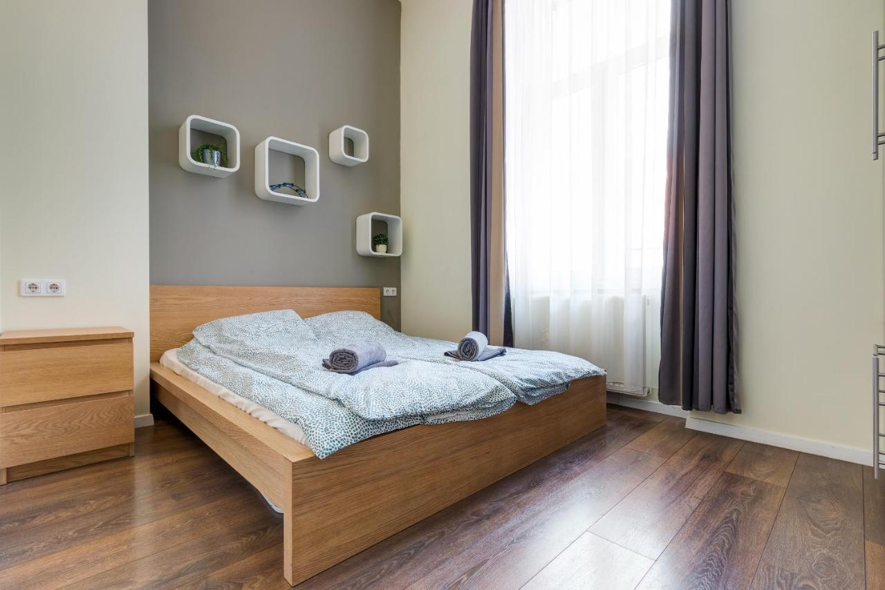 Spacious & Stylish Apartment In Downtown בודפשט מראה חיצוני תמונה