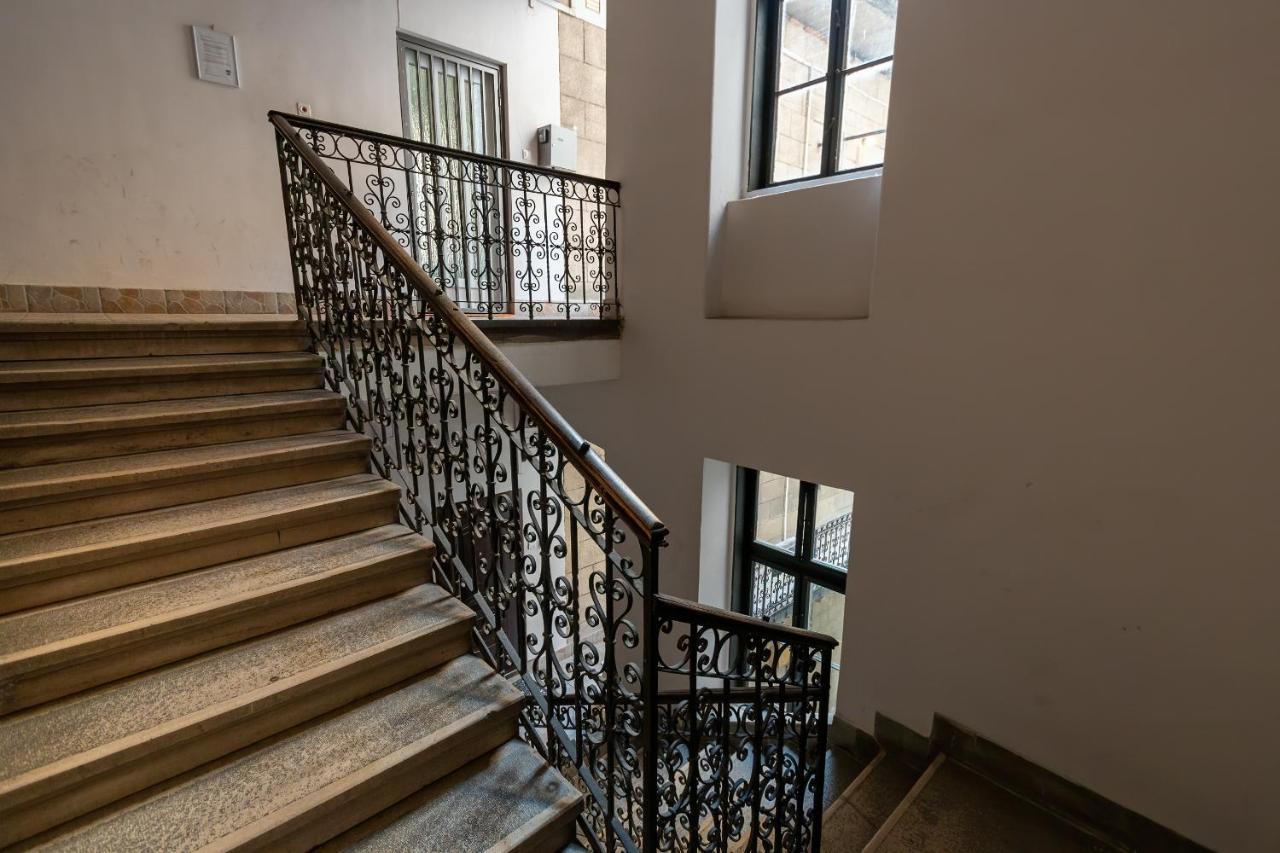 Spacious & Stylish Apartment In Downtown בודפשט מראה חיצוני תמונה