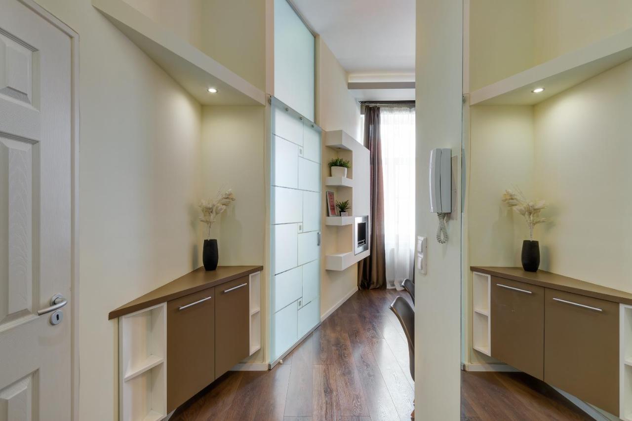 Spacious & Stylish Apartment In Downtown בודפשט מראה חיצוני תמונה